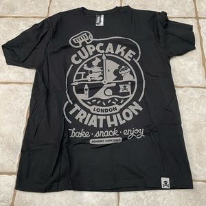 VERY RARE!! Johnny Cupcakes London 2012 Tee XL